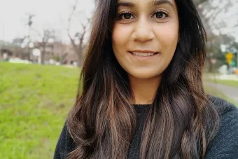 Divya Jain headshot