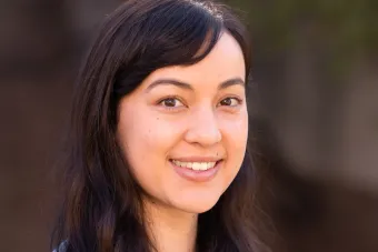 Danielle McGuinness headshot